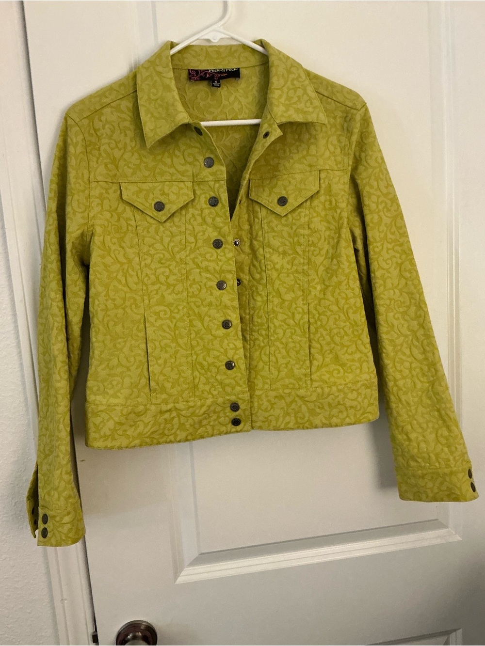 Peck & Peck Women's Button Up Jacket Chartreuse Green Floral Scroll S